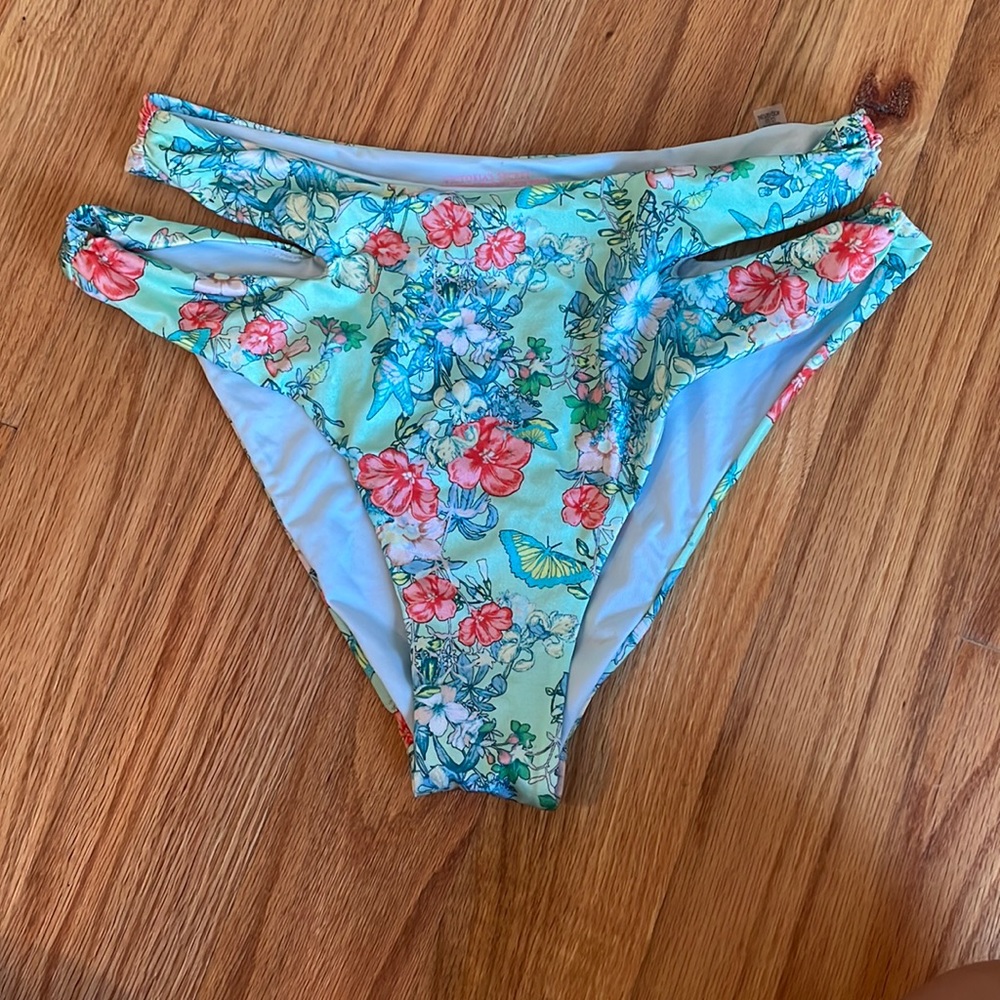 Victoria’s Secret bikini bottoms